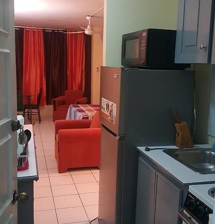 Comfortable Suite 1 Κίνγκστον Εξωτερικό φωτογραφία